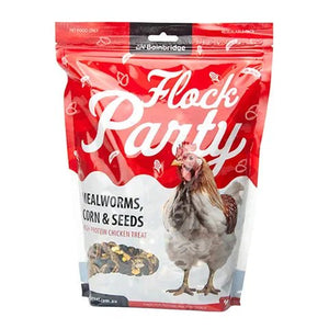 16003 - Supplementation - Chicken Treat - Flock Party - Red - Mealworms, Corn & Seeds - 900g - Austral Ag