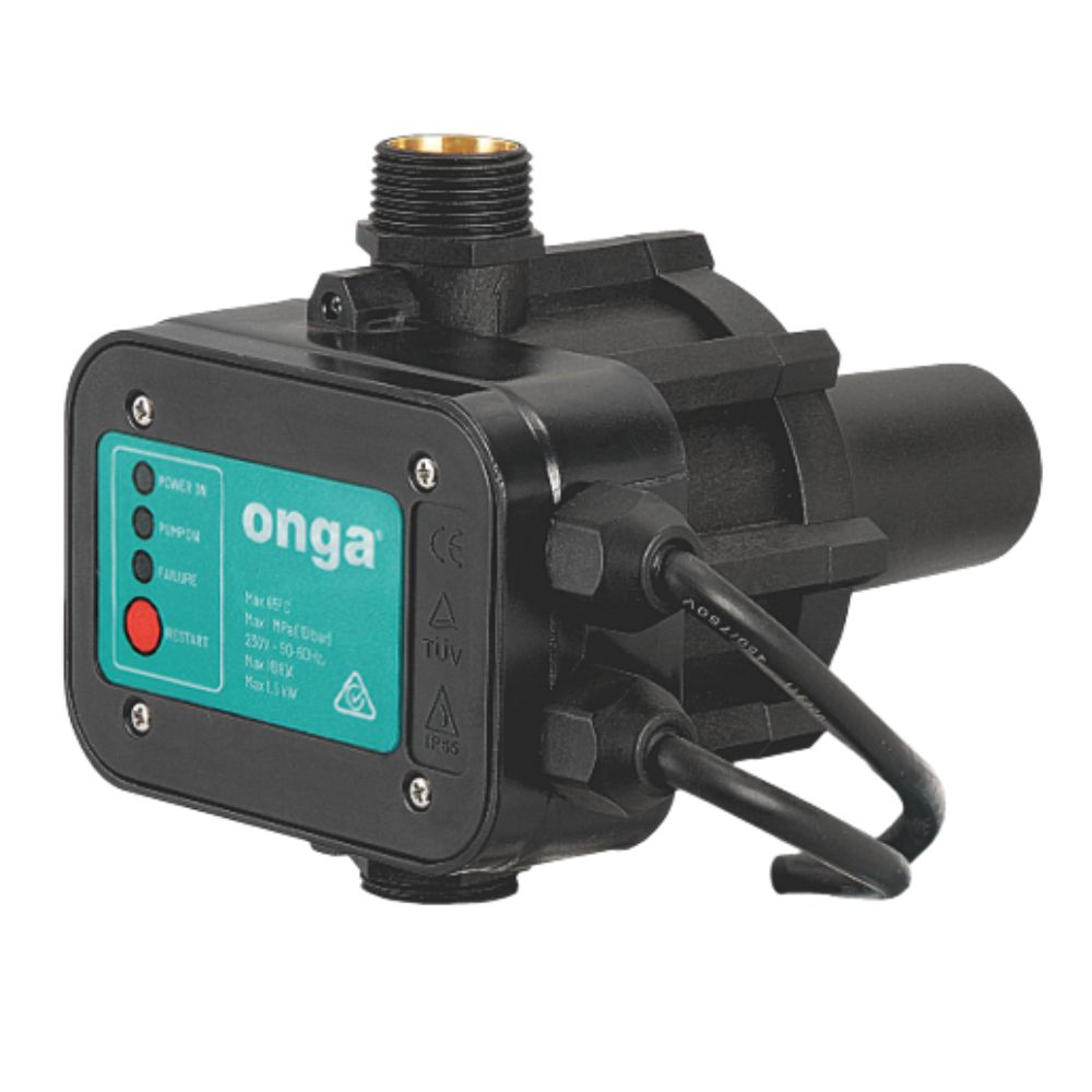 Black pump with 'onga' branding on a white background