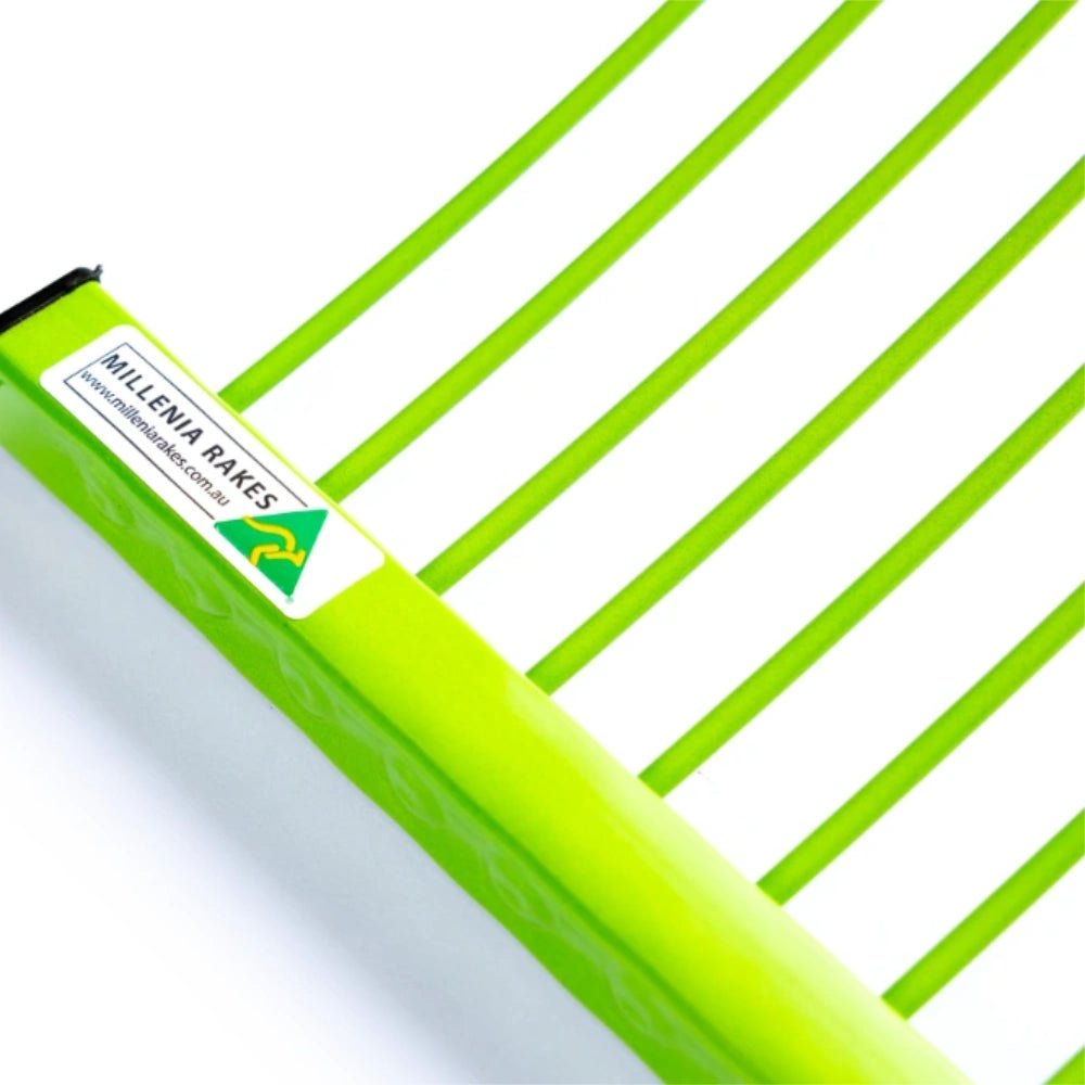 19027- Hardware-Millenia Stable Fork - Classic Rake-Green - Austral Ag