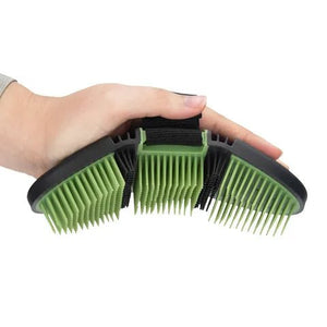19168- Animal Accessories-Flexible Body Brush - Rubber Bristle - Austral Ag