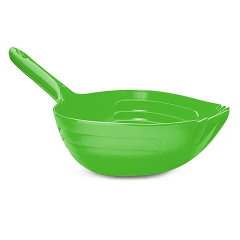 19380- Animal Accessories-Feed Scoop with Teeth-Green - Austral Ag