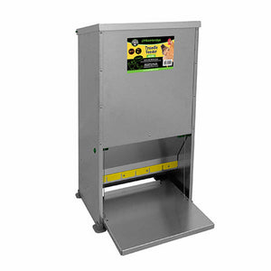 Treadle Feeder Standard Animal Accessories Bainbridge Pty Ltd 20kg