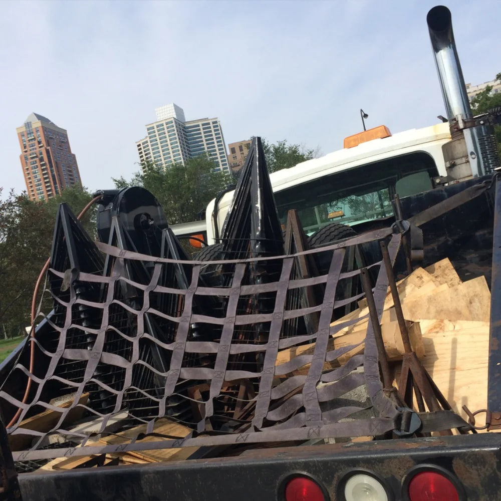 netting covering a truck bed