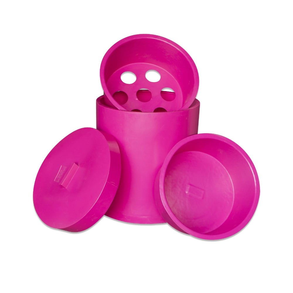 18015 - Animal Accessories - Grazer Feed Bin with Hay and Water Inserts & Lid - Pink - Austral Ag