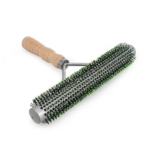 Wide Range Brush - Animal Accessories - Austral Ag